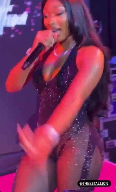 Lord above<wbr>!😮‍💨🍑