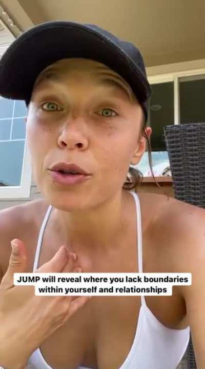 Slight Nip Slip :10