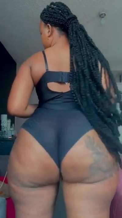 Thick<wbr>nesss<wbr>s😍