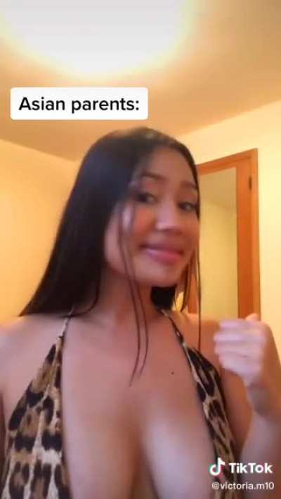 More busty Asian TikTokThots