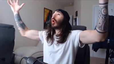 Yüzüğü Takmış Evleniyor ama sadece AAAAAAAAAAAAAAAAAAAAAAAAAAAAAAAAAAAAA