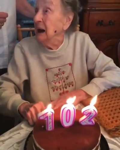 happy b'day grandma.......