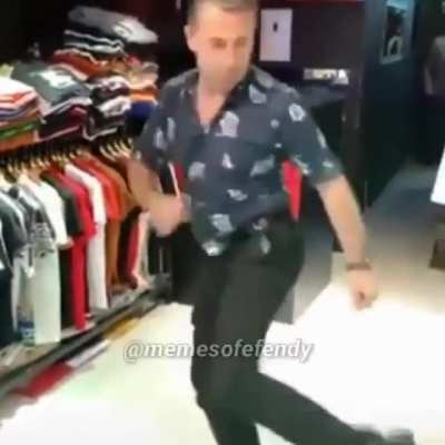 ADAM YA GELDİ ADAM
