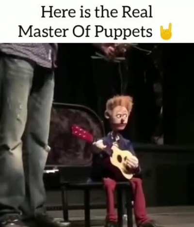 This Puppet can play the guitar 🤯