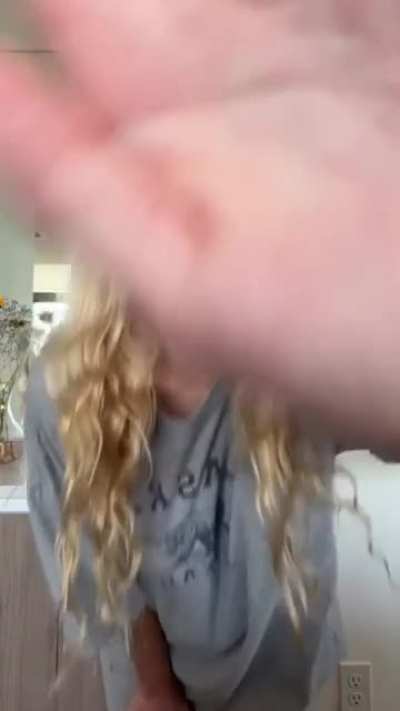 tiktok fuckdoll (: