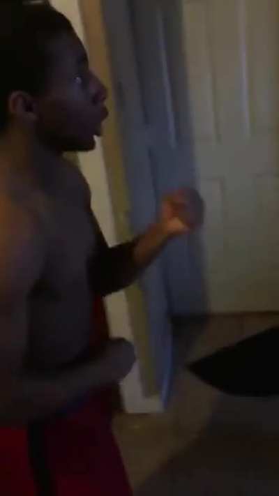 Man running his mouth catches a prolonged asswhooping