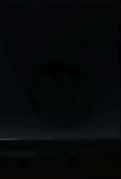The MOOOON!