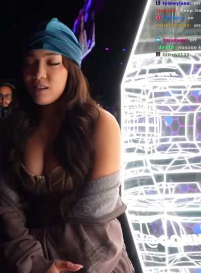 Tits