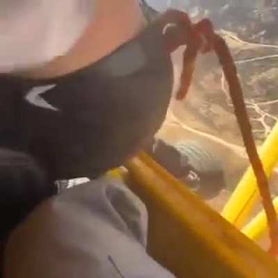 Quando o cara já teve um marea e n tem mais medo de nada!