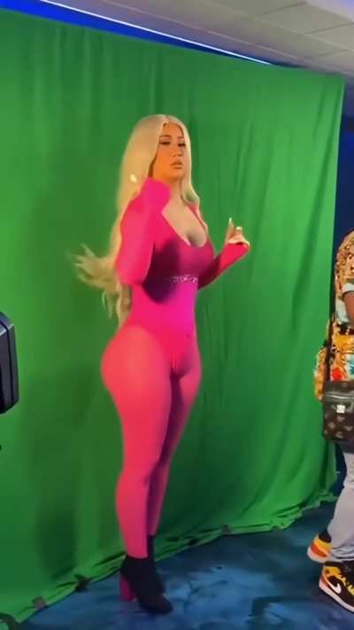 Iggy azalea 🍗