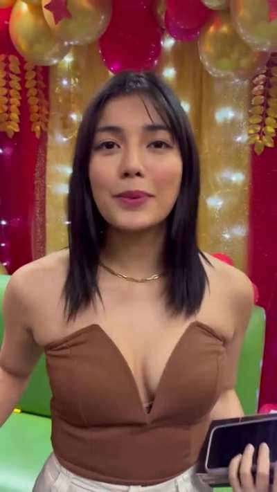Jane De Leon