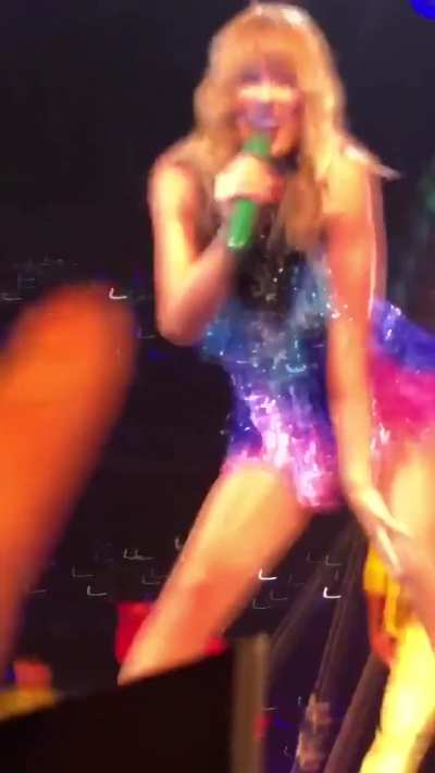 Taylor teasing someone, almost doing a private show for 30 seconds