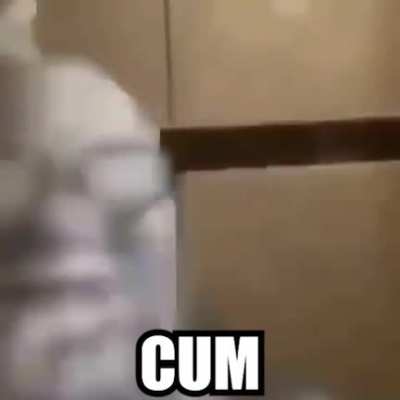 😳