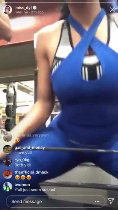 She fit but her FUPA fat 😋😋😋