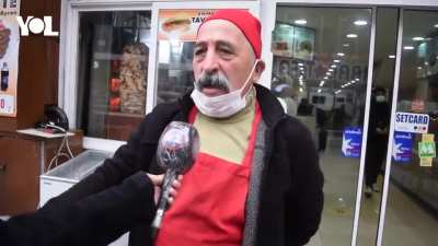 Durumu özetlemiş.. Damattan iyi bakanlık yapardı!!!