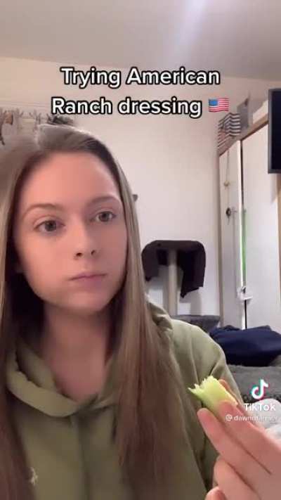 British girl tries American ranch dressing for the first time