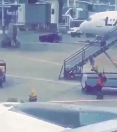 Бросок конуса