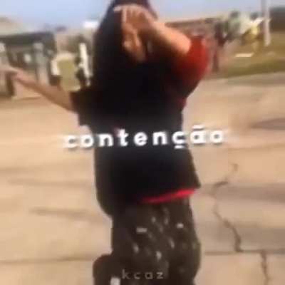 Enquanto isso