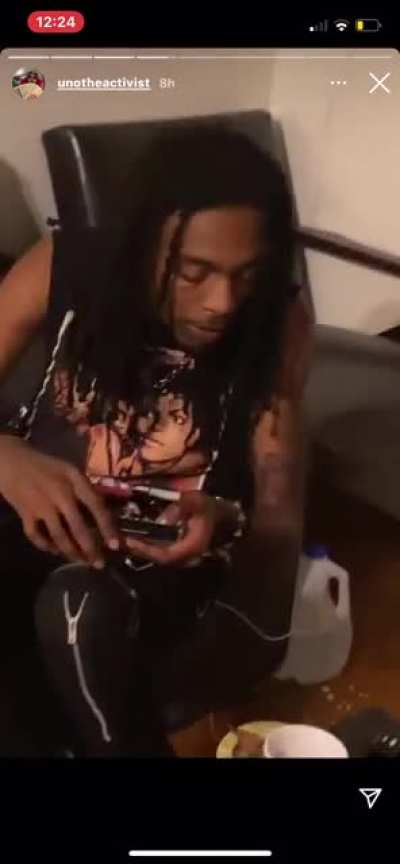 Ngl this shit had me dead 💀💀💀man does look like carti tho I had to double take at first