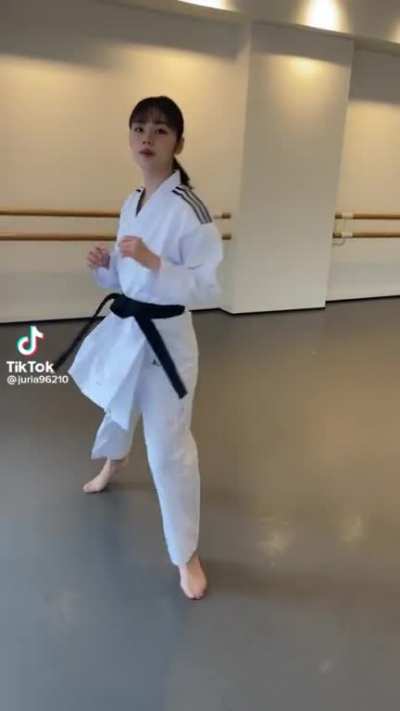 Juria Nagano (wrestler, actress, karateka) has a couple of videos showing her feet @Juria96210