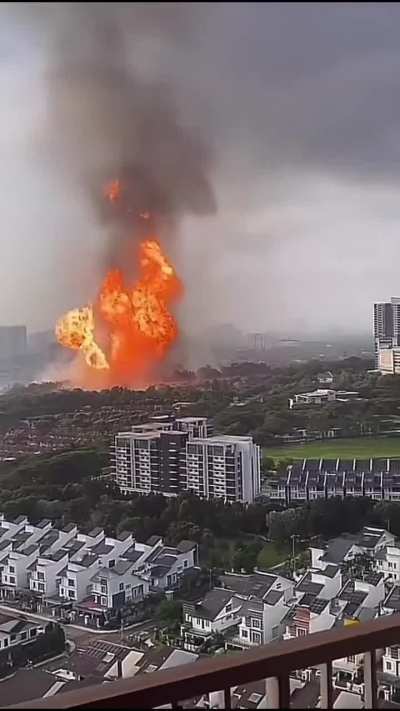 Gas Malaysia pipeline eruption