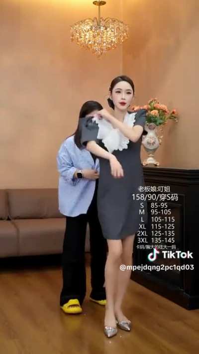 Chinese streamer selling dresses live