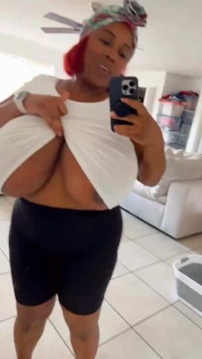 😋