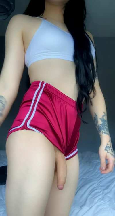 Would you fuck a girl with a dick? 😇