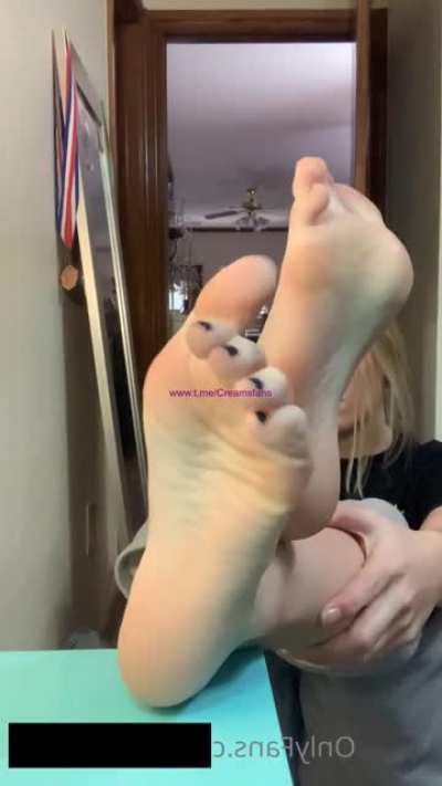 model: lvnpN<wbr>gUOnp<wbr>jGjEW<wbr>. Join telegram for full folder