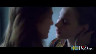 Swedish Women: Siri Fagerudd & Saga Sarkola - 