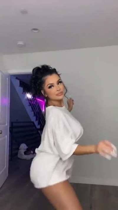 Aidette Cancino twerking 😍🤤🔥