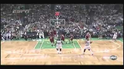 [Highlight] Multiple chasedown blocks by Lebron James on Rajon Rondo