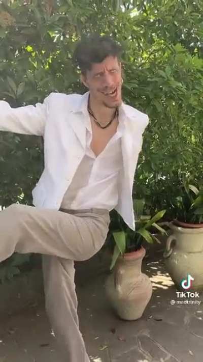 Tik Tok cringe