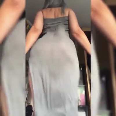 Pawg booty clapping in a dress
