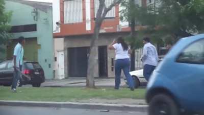 Quien quiere narrar esta pelea en el estilo de Martín Fierro? [La Plata, Buenos Aires, Argentina]