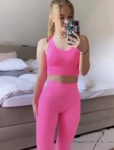 Insta<wbr>gram-<wbr>Story vom 21.06.2020 | 💦🍑 Hot Ass 🍑💦 | 💦🍑 Julia Beautx 🍑💦👅