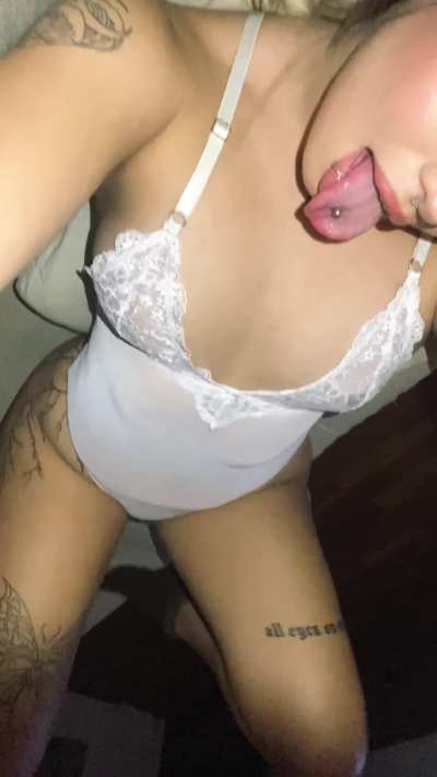 18F I wish more guys knew I want to be fucked like a slut