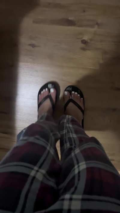 White toes looking fresh for the weeke<wbr>nd🤍👣
