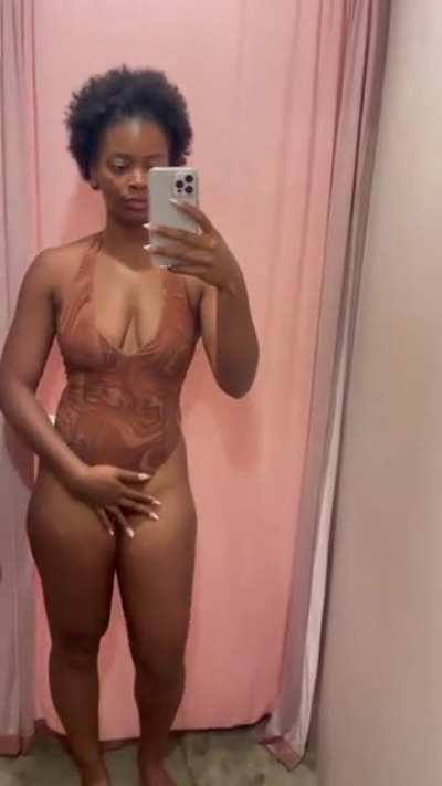 Ari Lennox