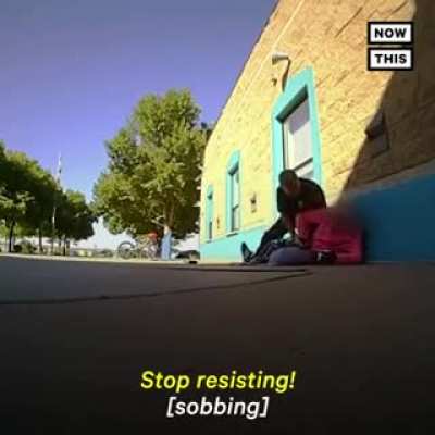 Cop Resigns After Tackling 11-Year-Old at School