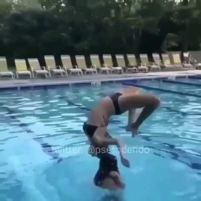 0_0 mds / créditos pelo vídeo 👇  
