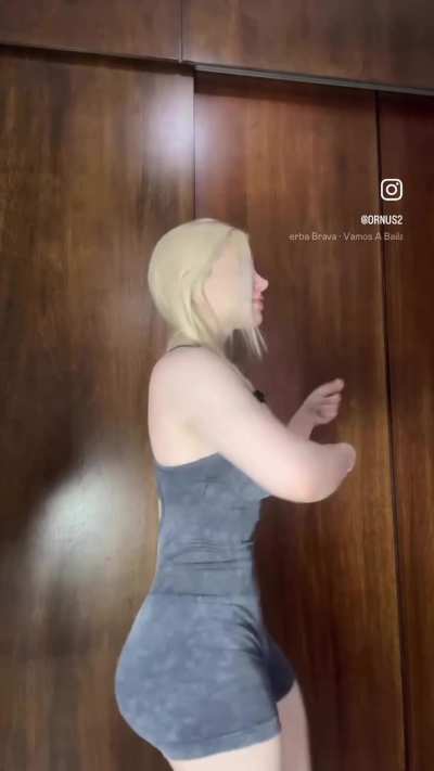 shaking blonde
