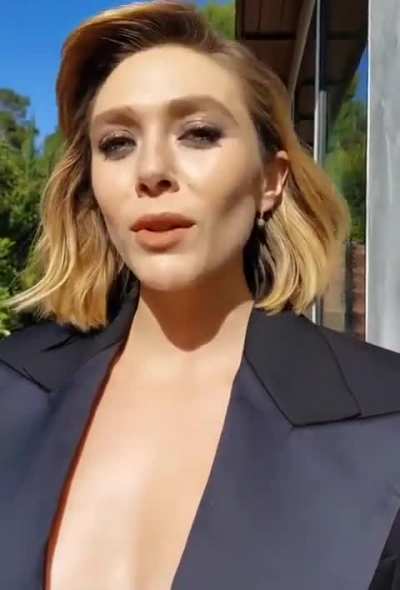 Elizabeth Olsen...🔥