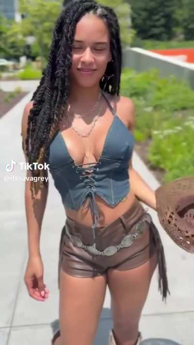 Cowgirl 🔥