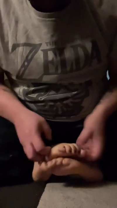 Maia Tickled To Insanity(full vid 2 mins)