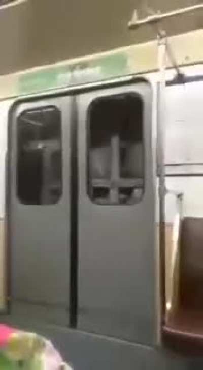 Como parar um trem