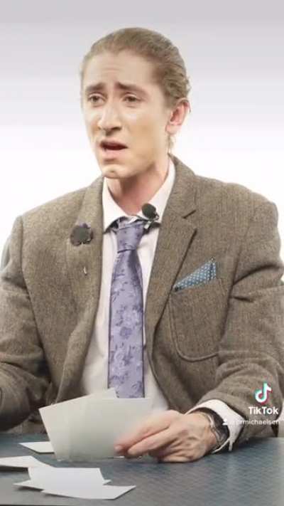 good sign/bad sign - tailored suits