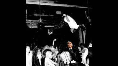 Reagan's a Vamp?!