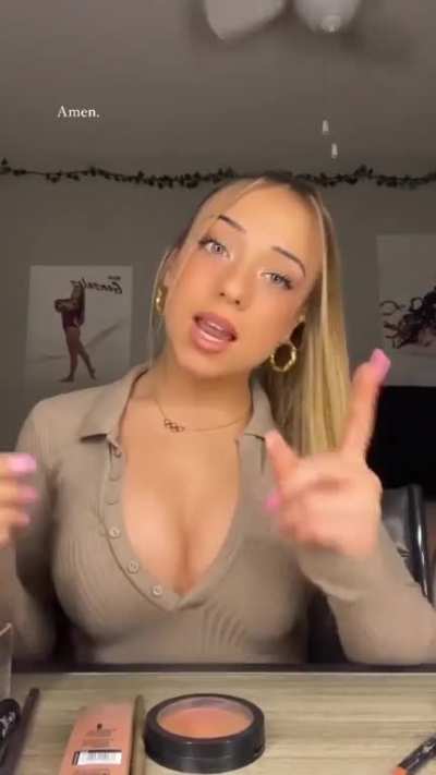 vaya tetas<wbr>ð¤¤ð<wbr>¤¤