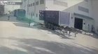 Cyclist crashes into a trailer